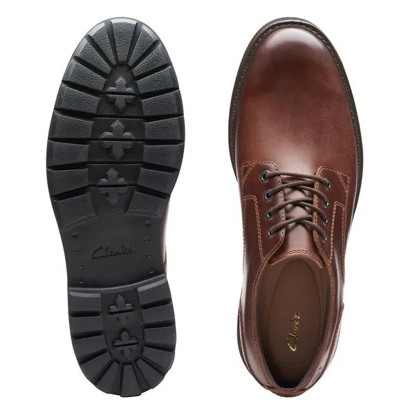 CLARKS BATCOMBE TIE-DARK TAN