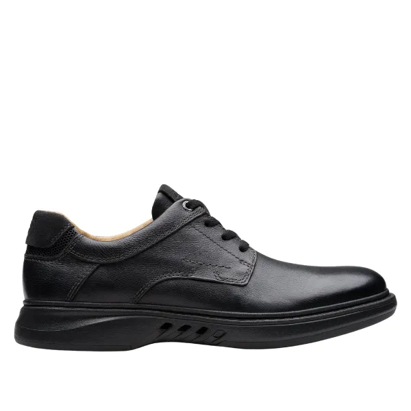 Clarks Men's Un Briley Pace Wide Black