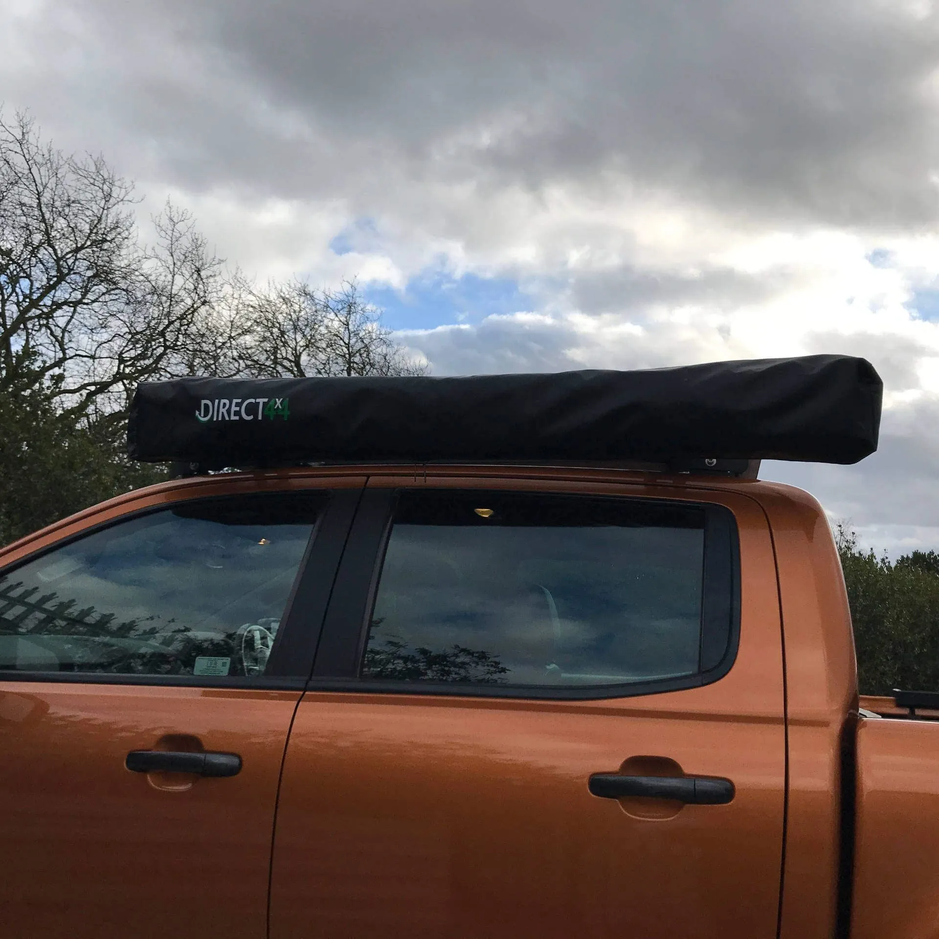 Mini 180-Degree Expedition Overland Fold-out Vehicle Camping Side or Rear Awning